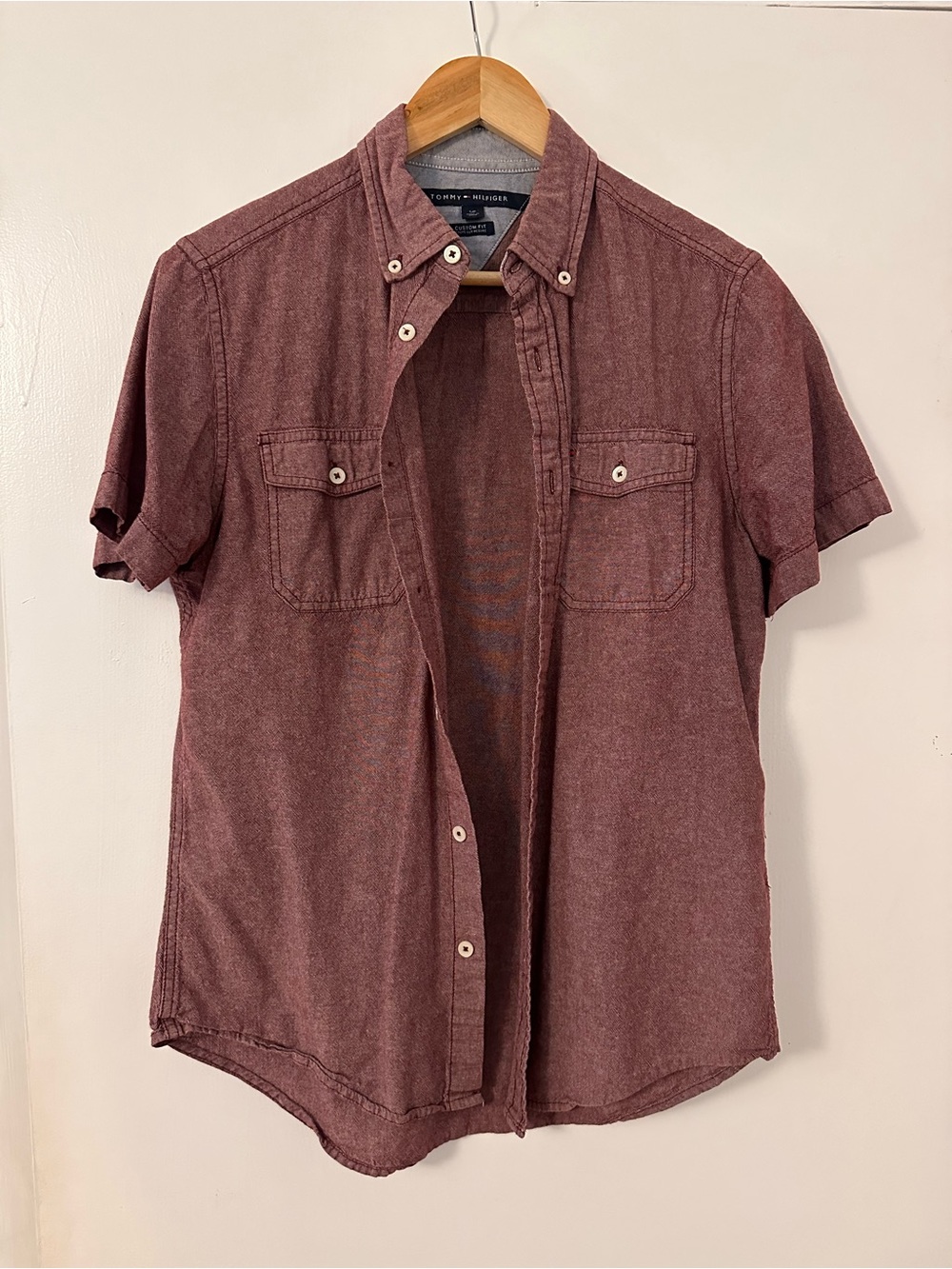 Tommy Hilfiger Men's Short-Sleeve Button-Down Shirt - Maroon